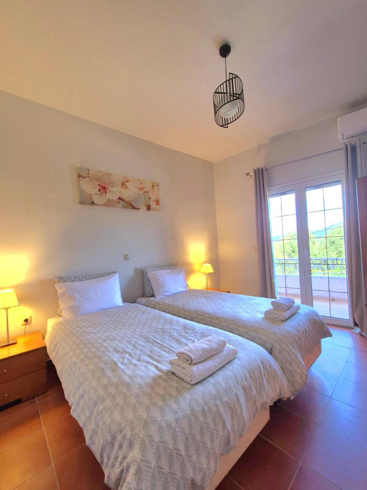 J&B Countryside Life Agios Matthaios (Corfu) Exterior foto