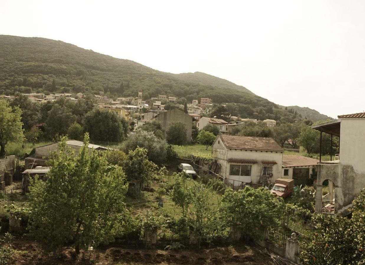 J&B Countryside Life Agios Matthaios (Corfu) Exterior foto